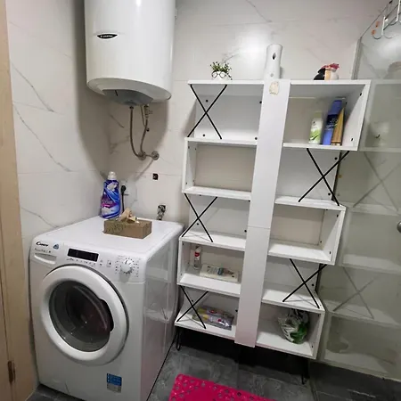 Apartment Ana Rose Lux - Stylish City Apartment With Private Parking