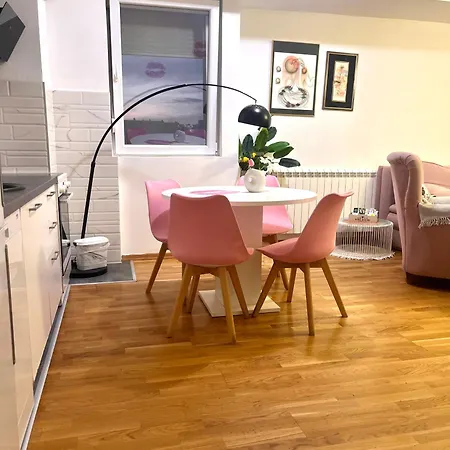 Ana Diamond Luxe Apartment Skopje